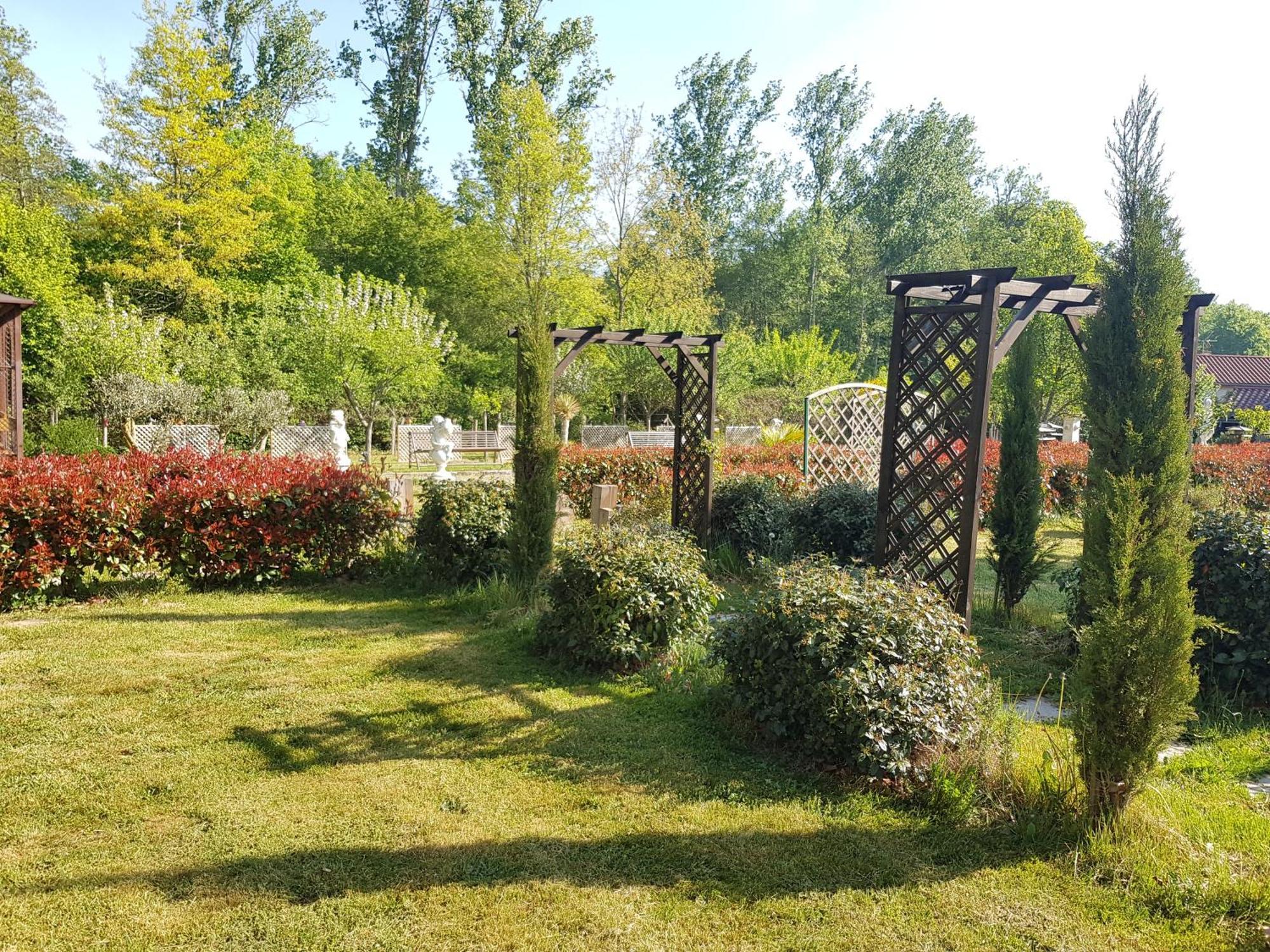 Poncins Chateau Des Perichons المظهر الخارجي الصورة